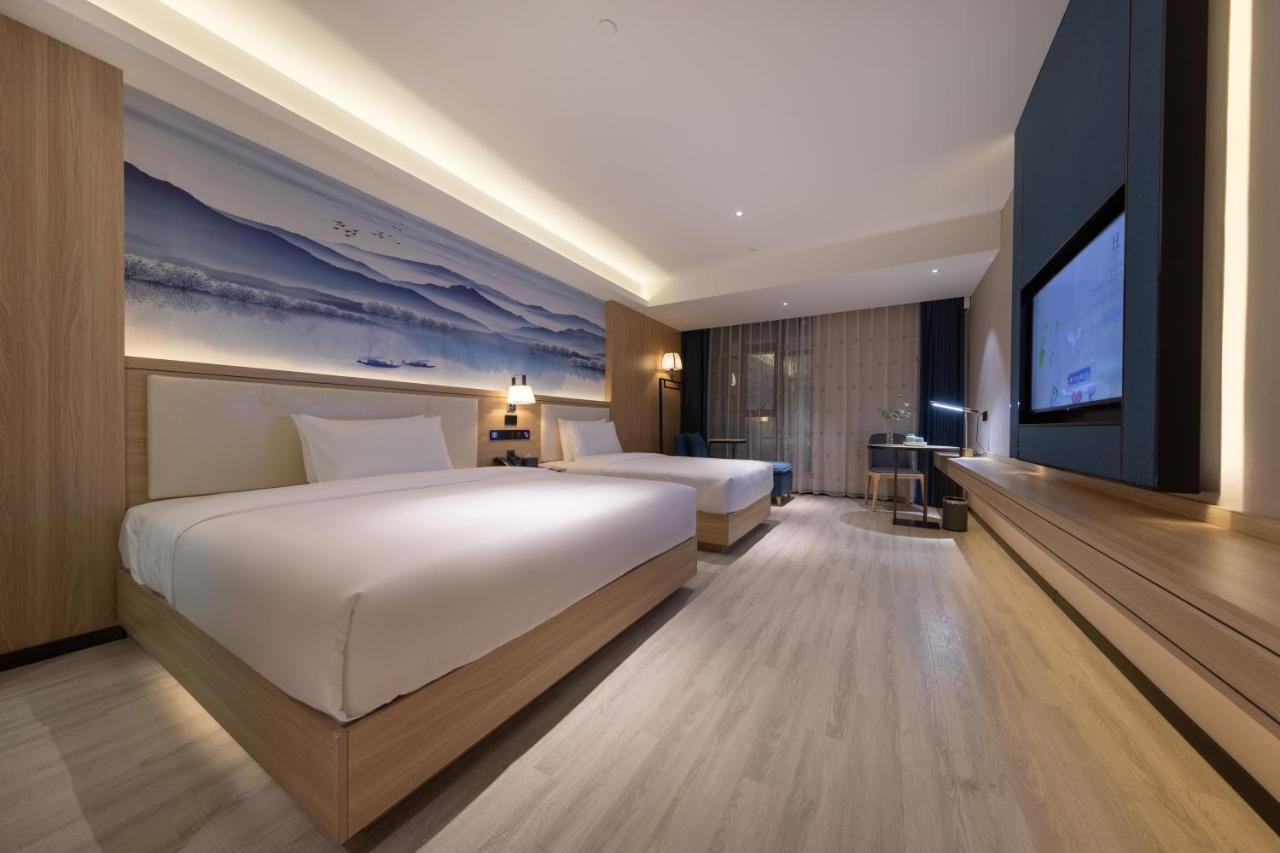 Ausotel By Argyle Baiyun International Airport Renhe Metro Exit B Guangzhou Exteriör bild