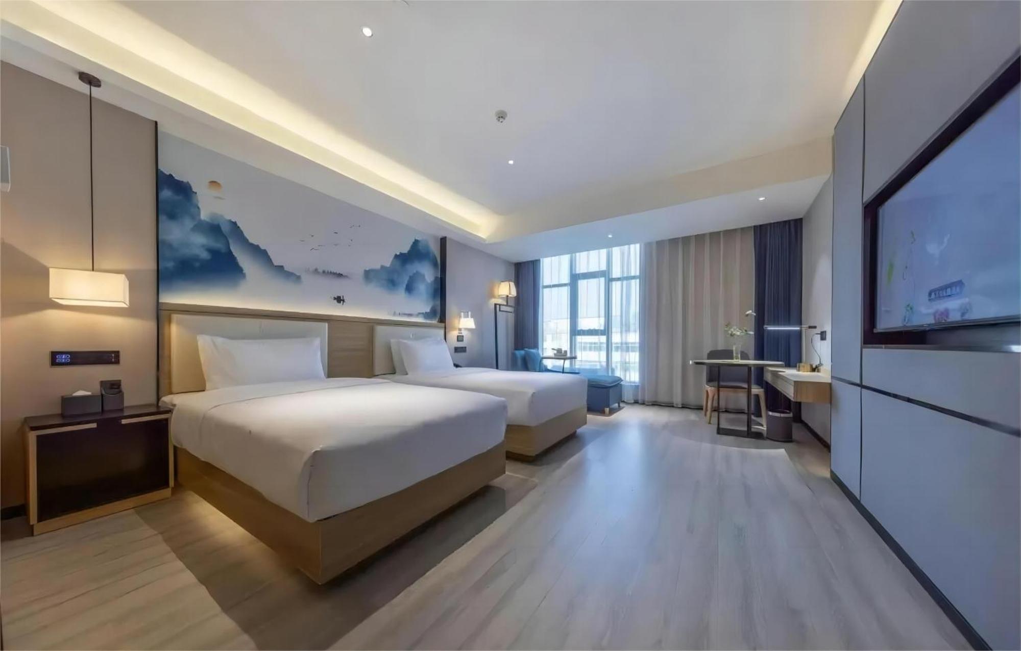 Ausotel By Argyle Baiyun International Airport Renhe Metro Exit B Guangzhou Exteriör bild